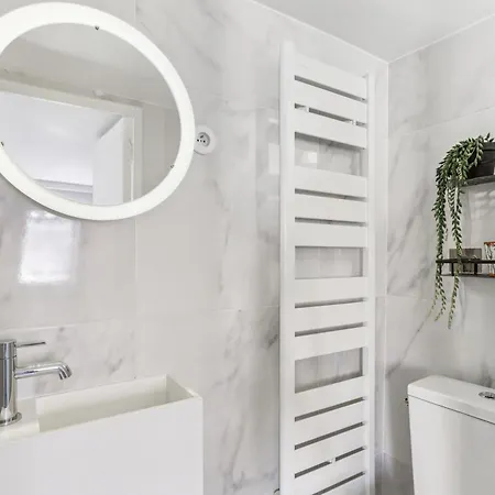 Bnbnova - 1br - Cozy Flat Near Le Marais דירה פריז